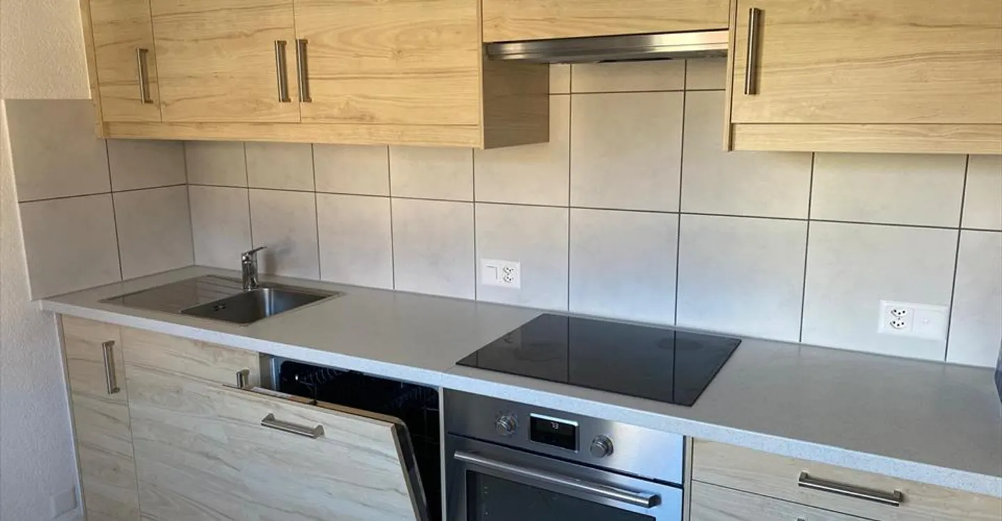 Zu vermieten: 3,5-Zimmer-Wohnung - Principale 22, Bévilard - Foto 2 von 8