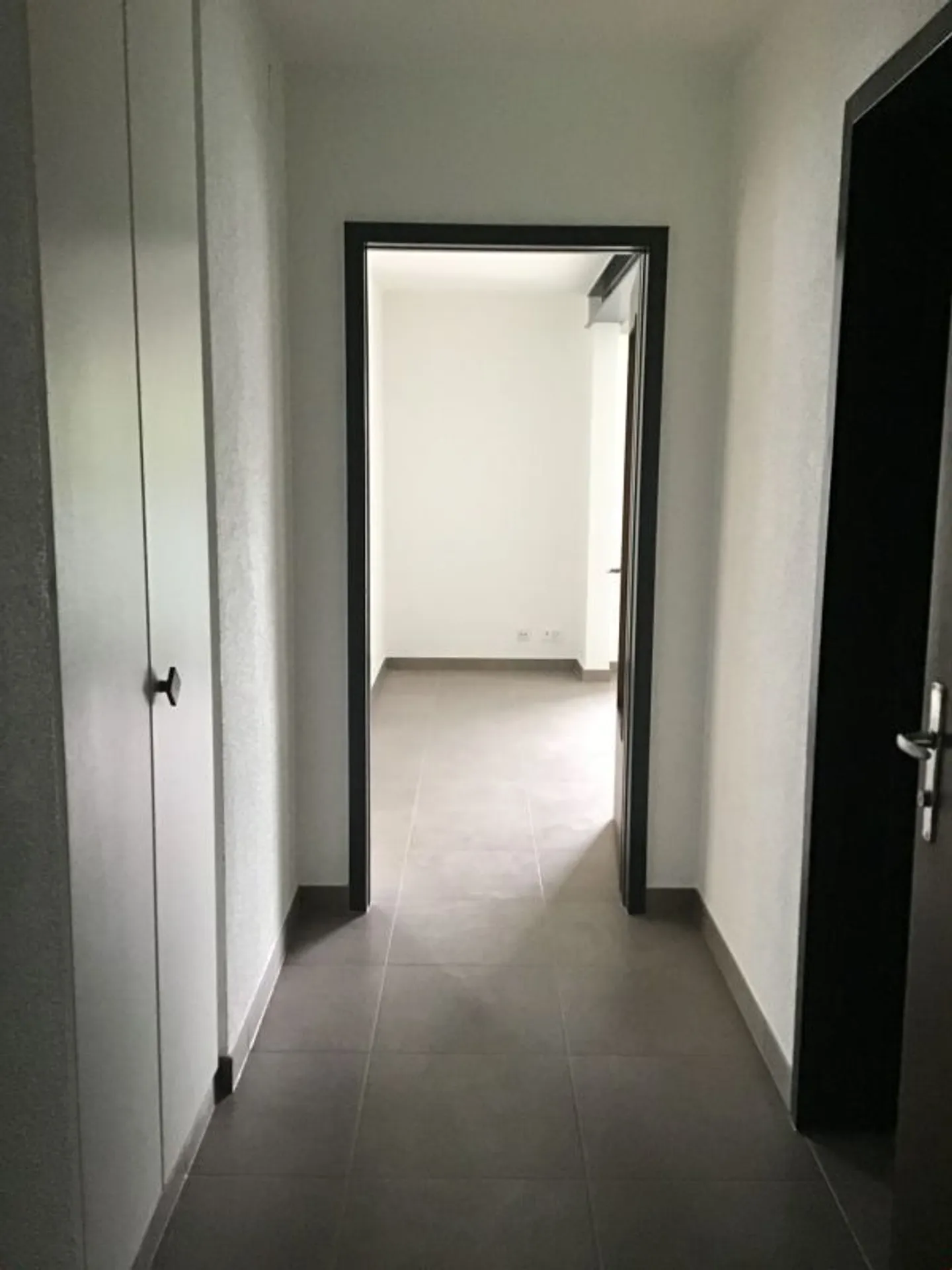 Appartamento Incantevole con Balcone - Foto 3 di 8