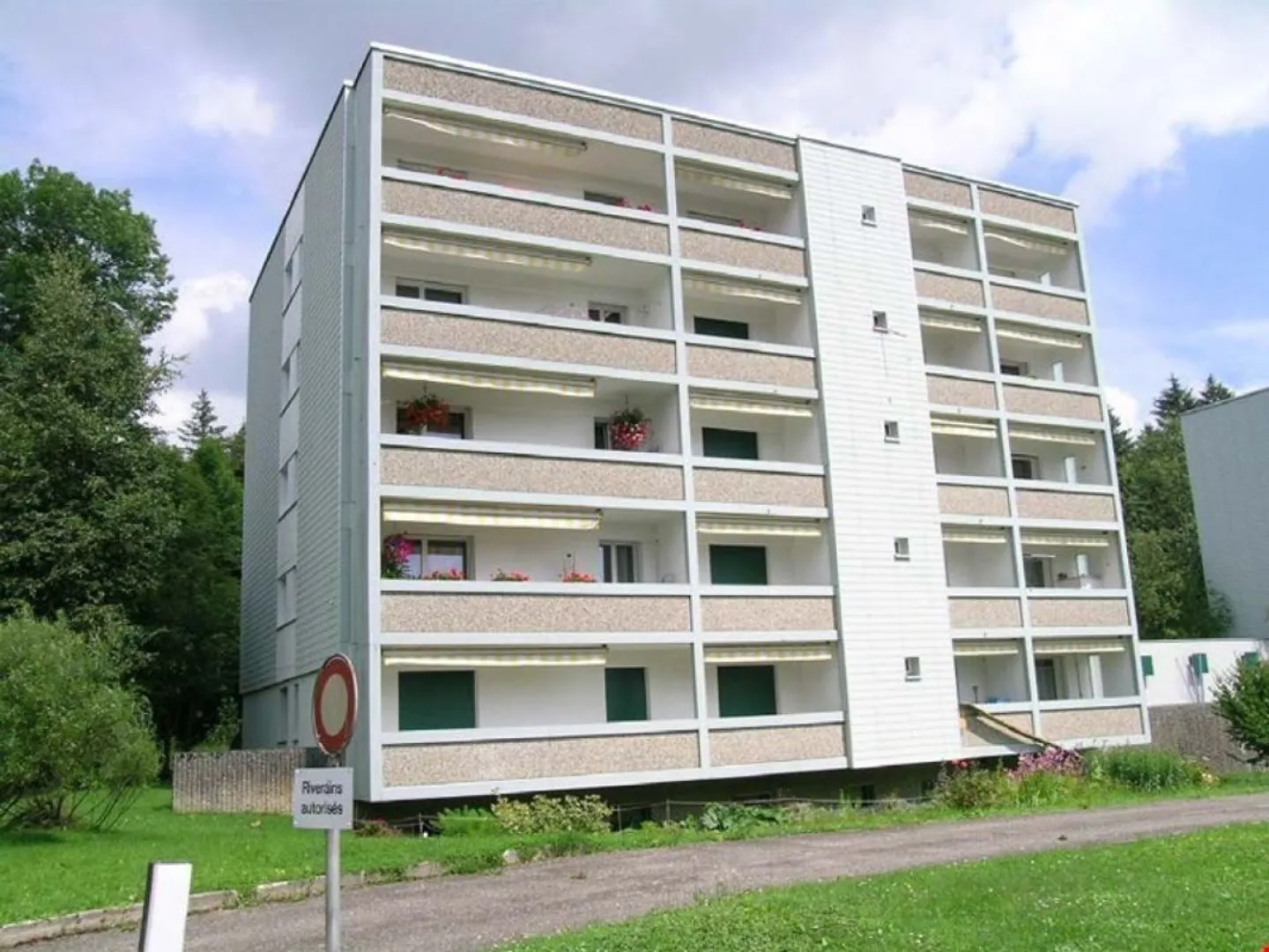 Appartamento Incantevole con Balcone - Foto 7 di 8