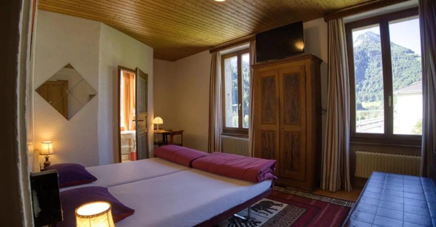 Hotel - Photo 7 of 11