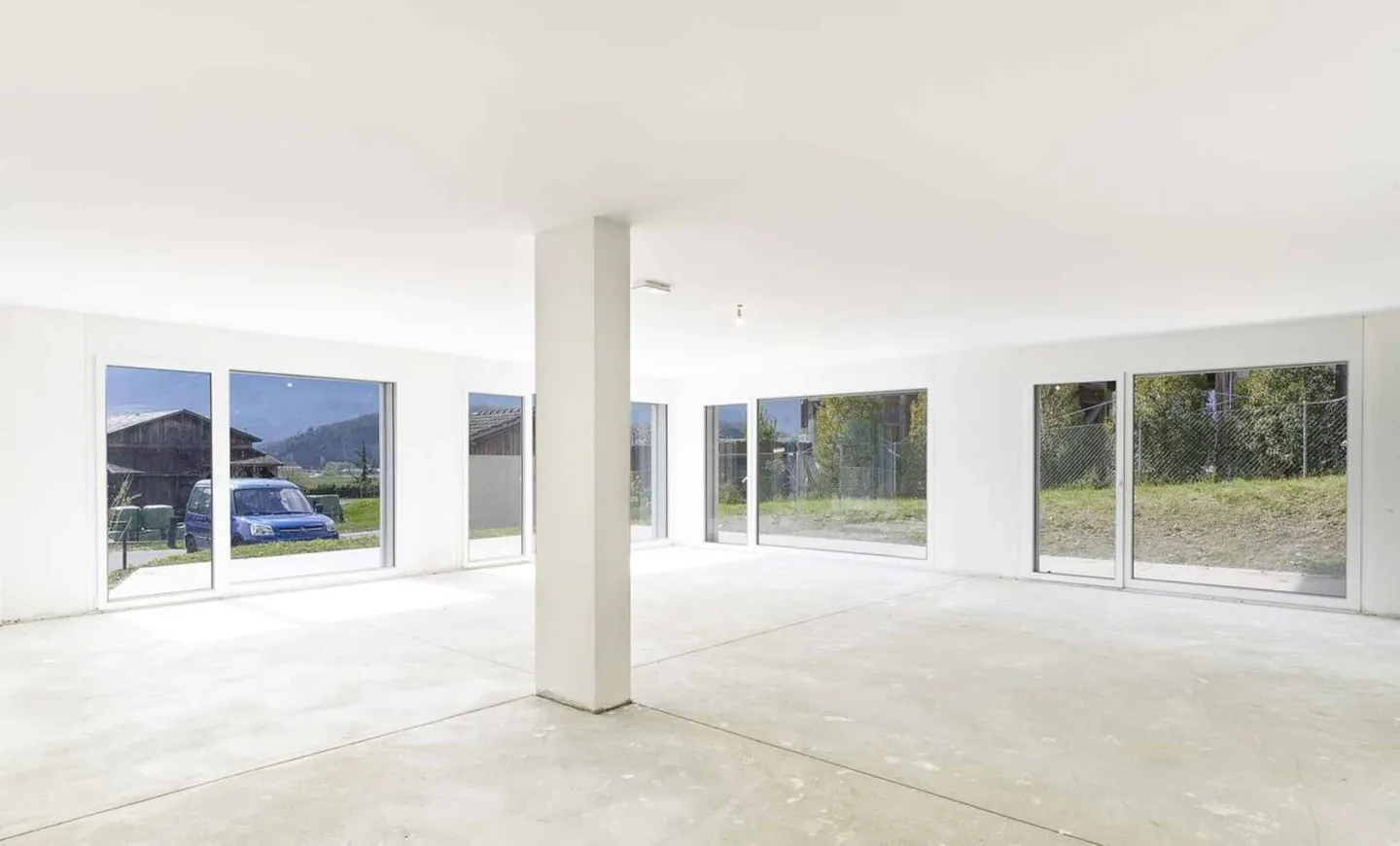 Gewerbefläche in Ollon - Foto 3 von 7