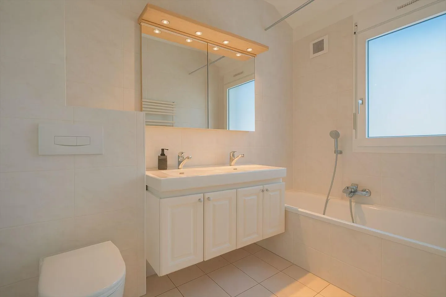 6-room semi-detached house - Photo 3 of 5