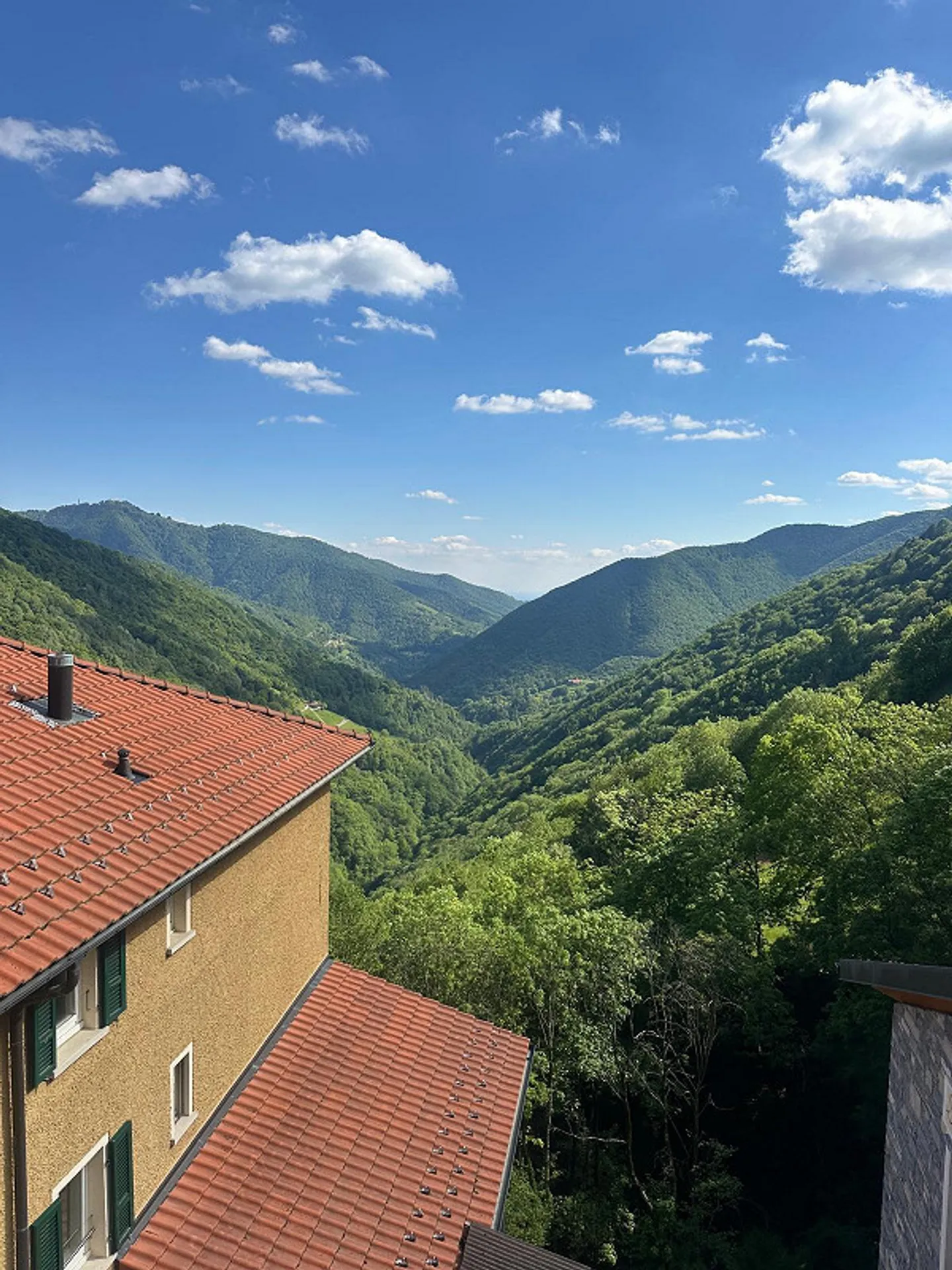 Oasis de paix à Scudellate, vue imprenable et tranquillité - Photo 10 sur 11