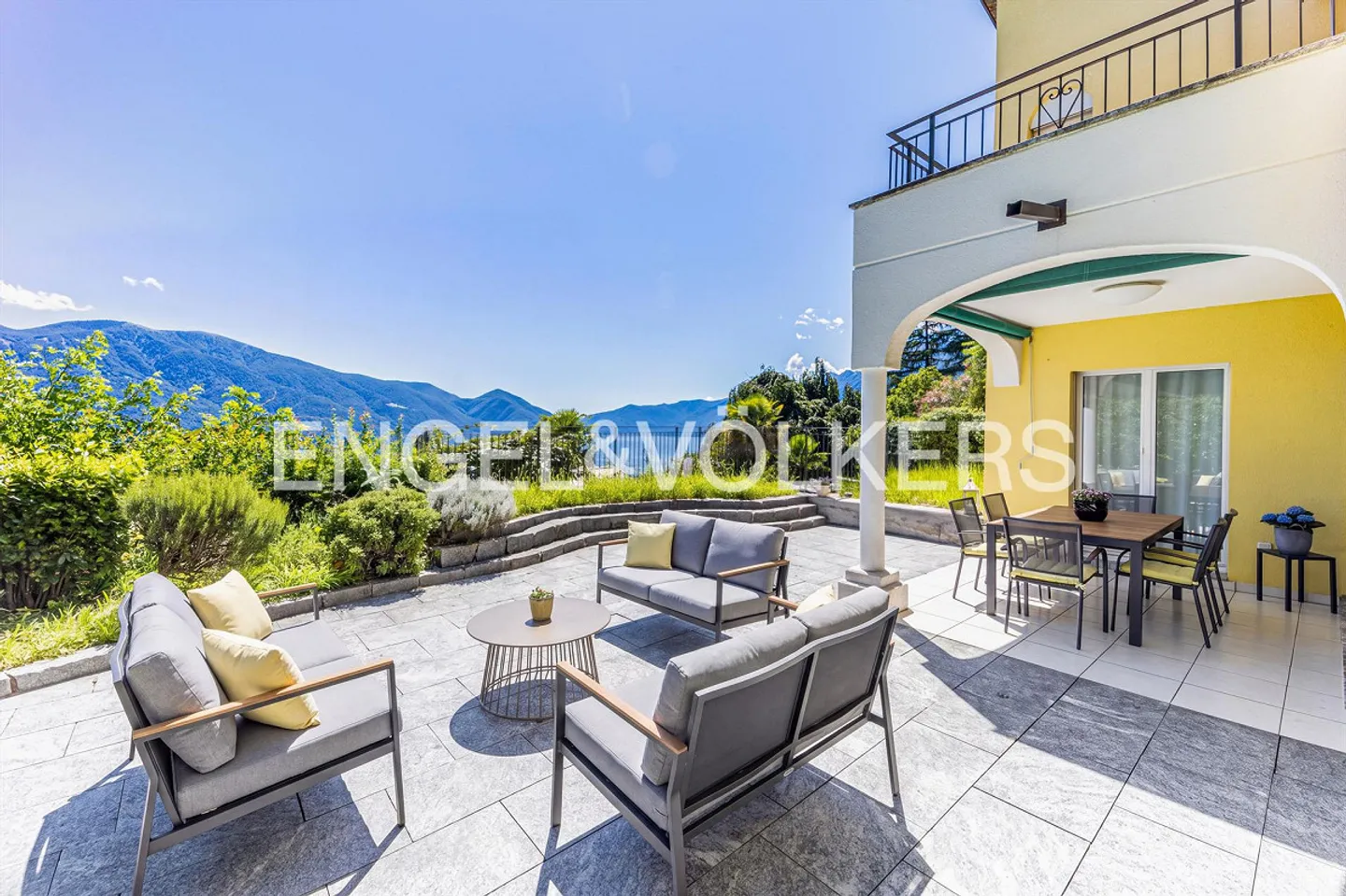 House with panoramic view (66) - Photo 1 of 10