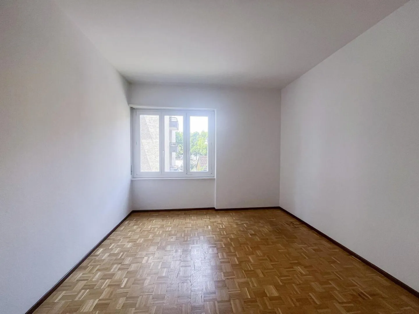 APPARTAMENTO DI 4.5 LOCALI IN ZONA CENTRALE A CHIASSO - Foto 3 di 6