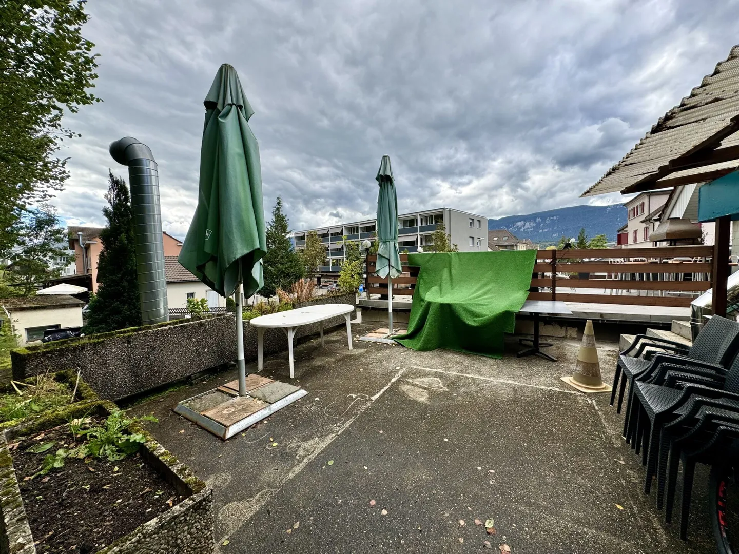 Edificio residenziale e commerciale ideale nel centro di Zuchwil - Foto 13 di 18