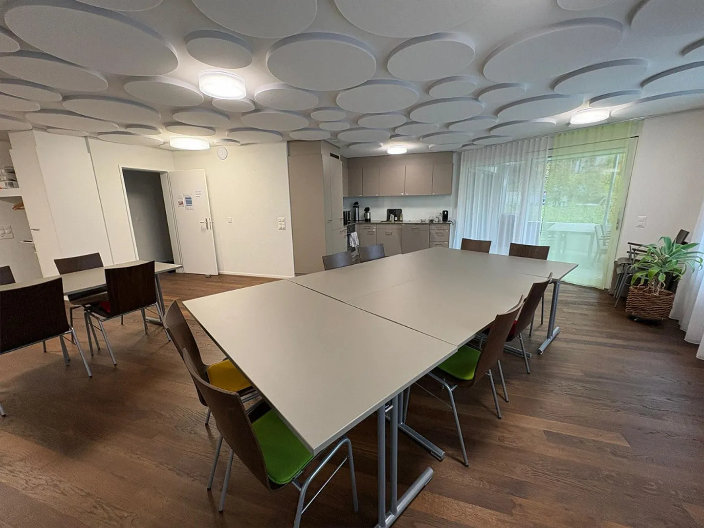 Moderne 2.5-Zimmer-Wohnung in ruhiger Lage in Winterthur - Foto 13 von 15