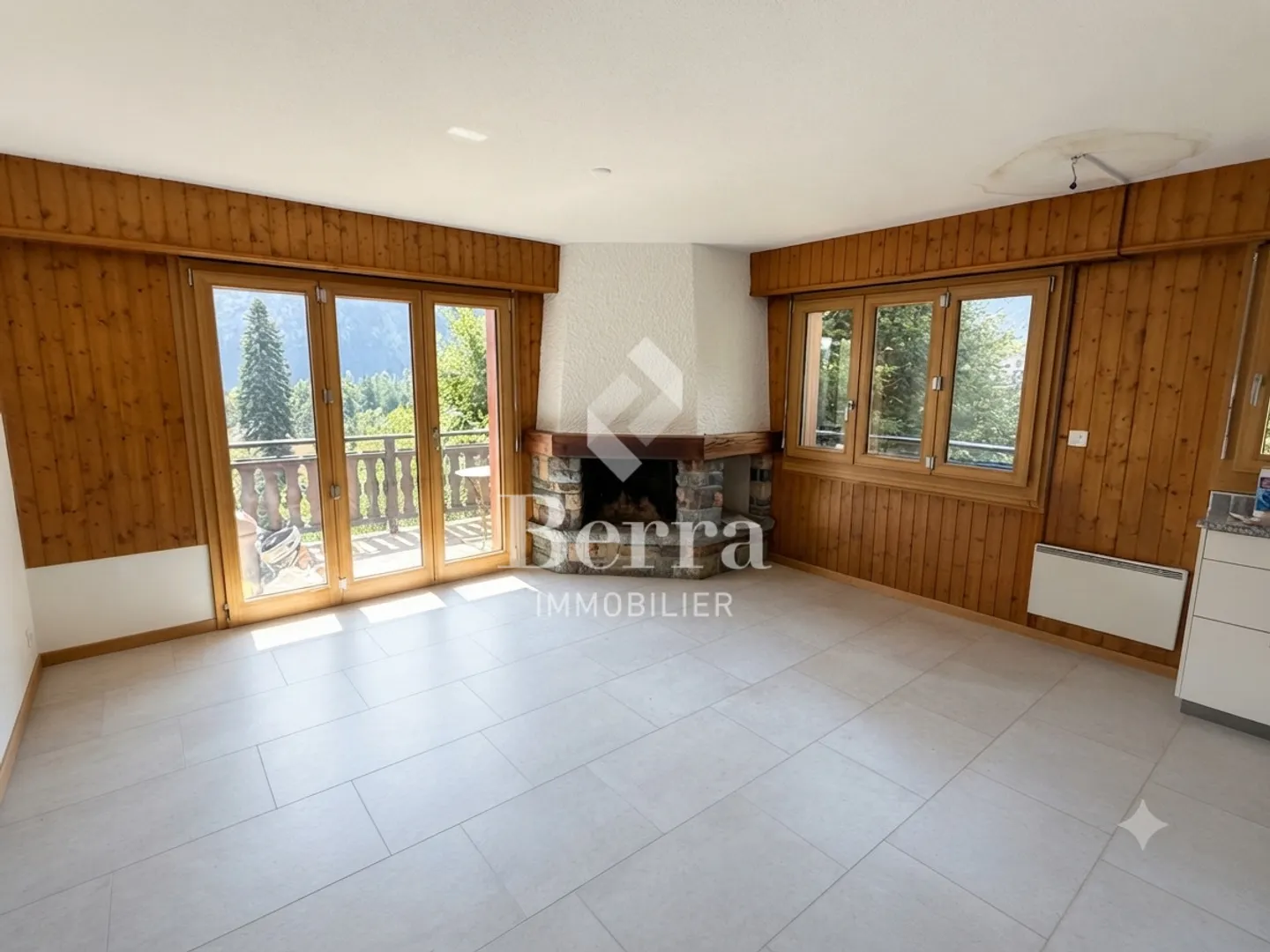 3,5 Zimmer renoviert, großer Südwestbalkon und ungehinderte Aussicht - Foto 4 von 14