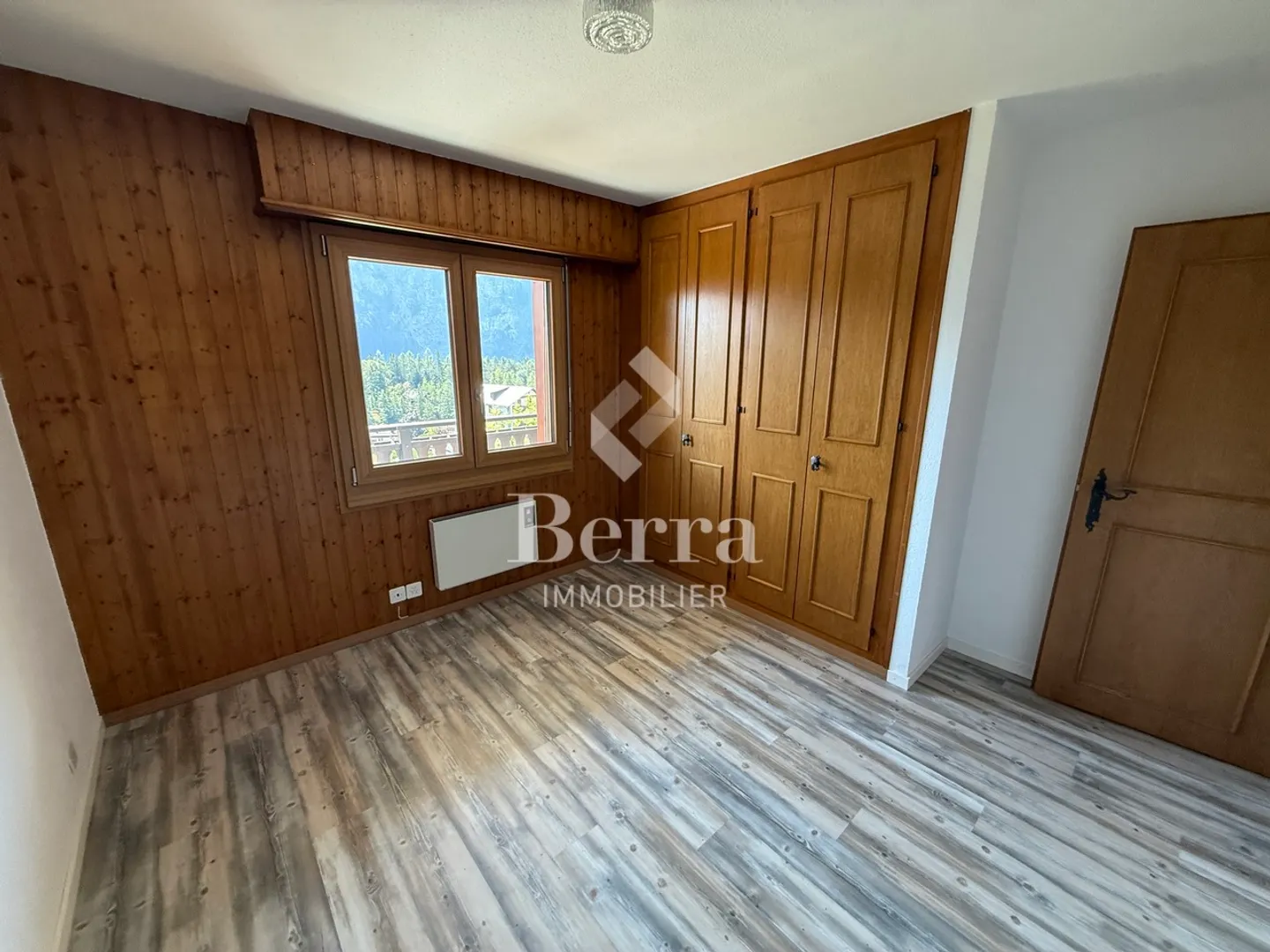 3,5 Zimmer renoviert, großer Südwestbalkon und ungehinderte Aussicht - Foto 7 von 14