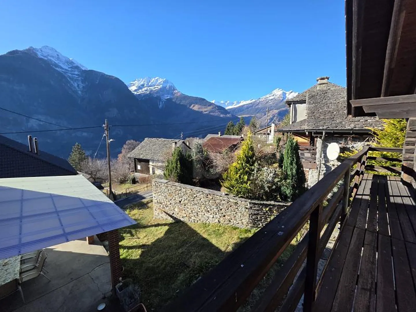 GERÄUMIG UND SONNIG IN RUHIGER LAGE - Foto 4 von 6