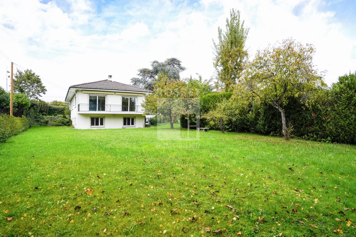 Jolie et grande maison à louer dans le Quartier de Confignon-Onex  - Photo 15 sur 15