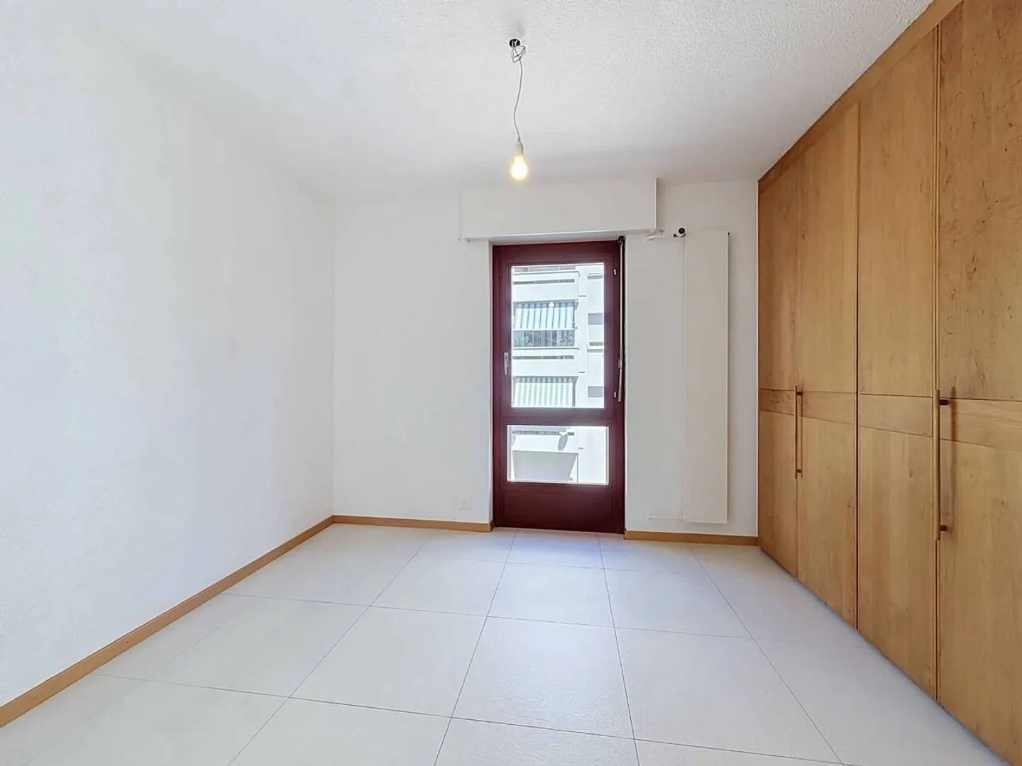 Bell'appartamento in una zona tranquilla di Losanna - Foto 7 di 10