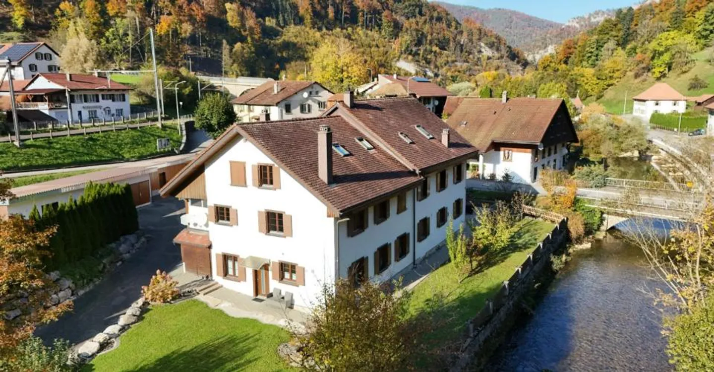 Charming Garden Apartment in Roches - Photo 1 of 13