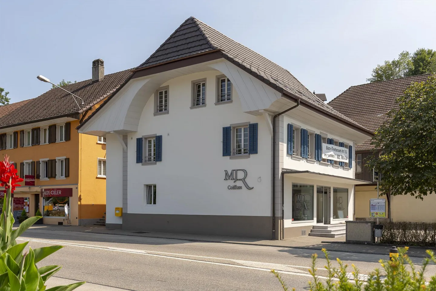 Espace commercial moderne dans un emplacement de choix pour bureau/pratique/atelier - Photo 8 sur 11