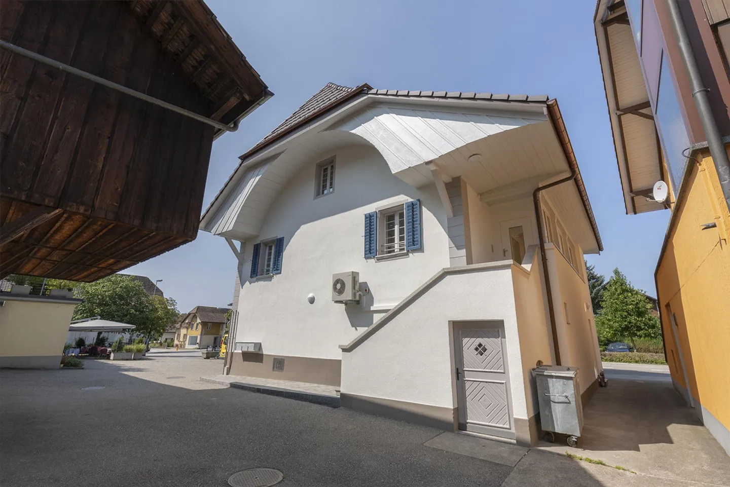 Espace commercial moderne dans un emplacement de choix pour bureau/pratique/atelier - Photo 11 sur 11