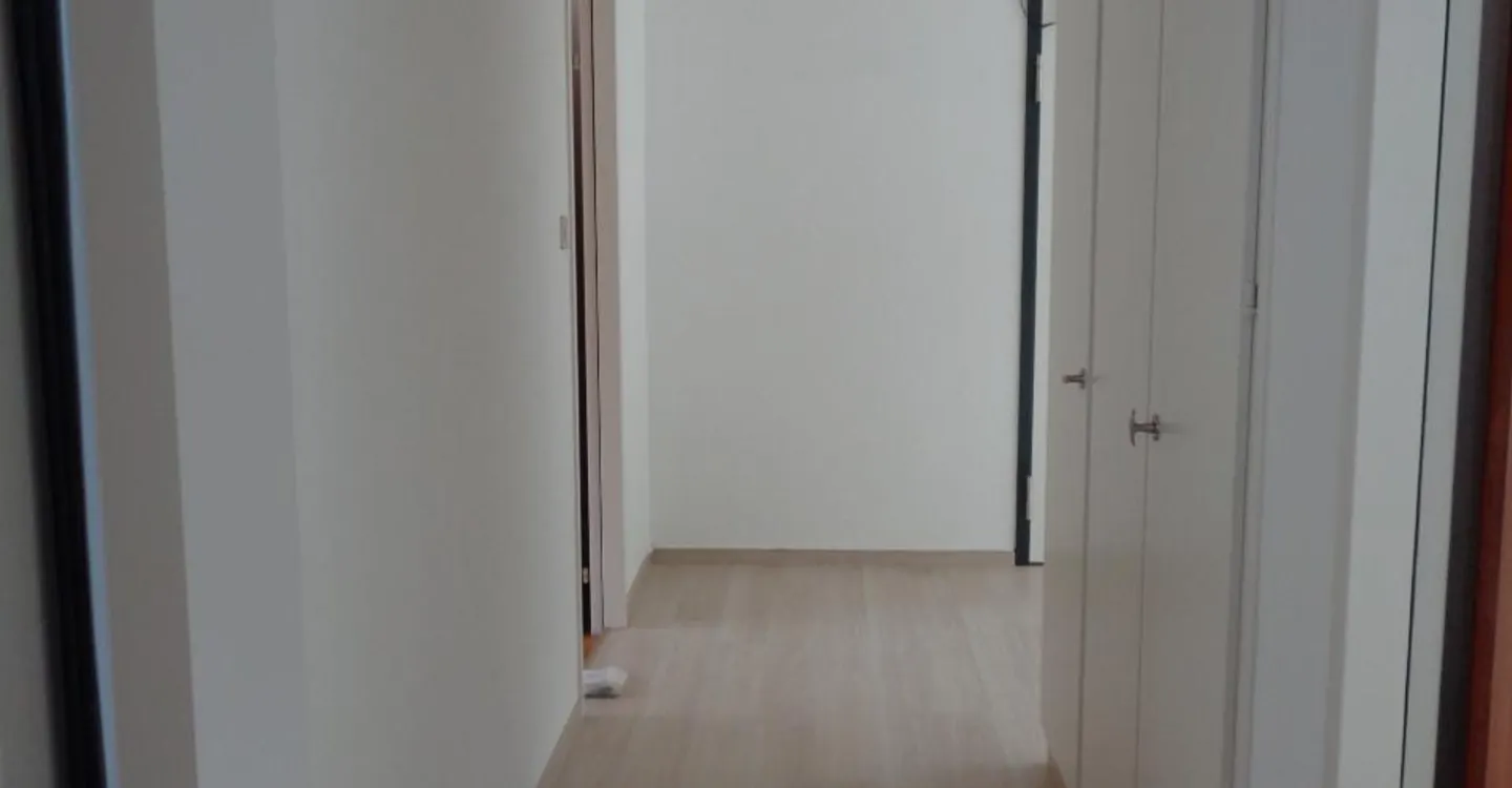 Modernes Apartment mit Balkon - Foto 7 von 12