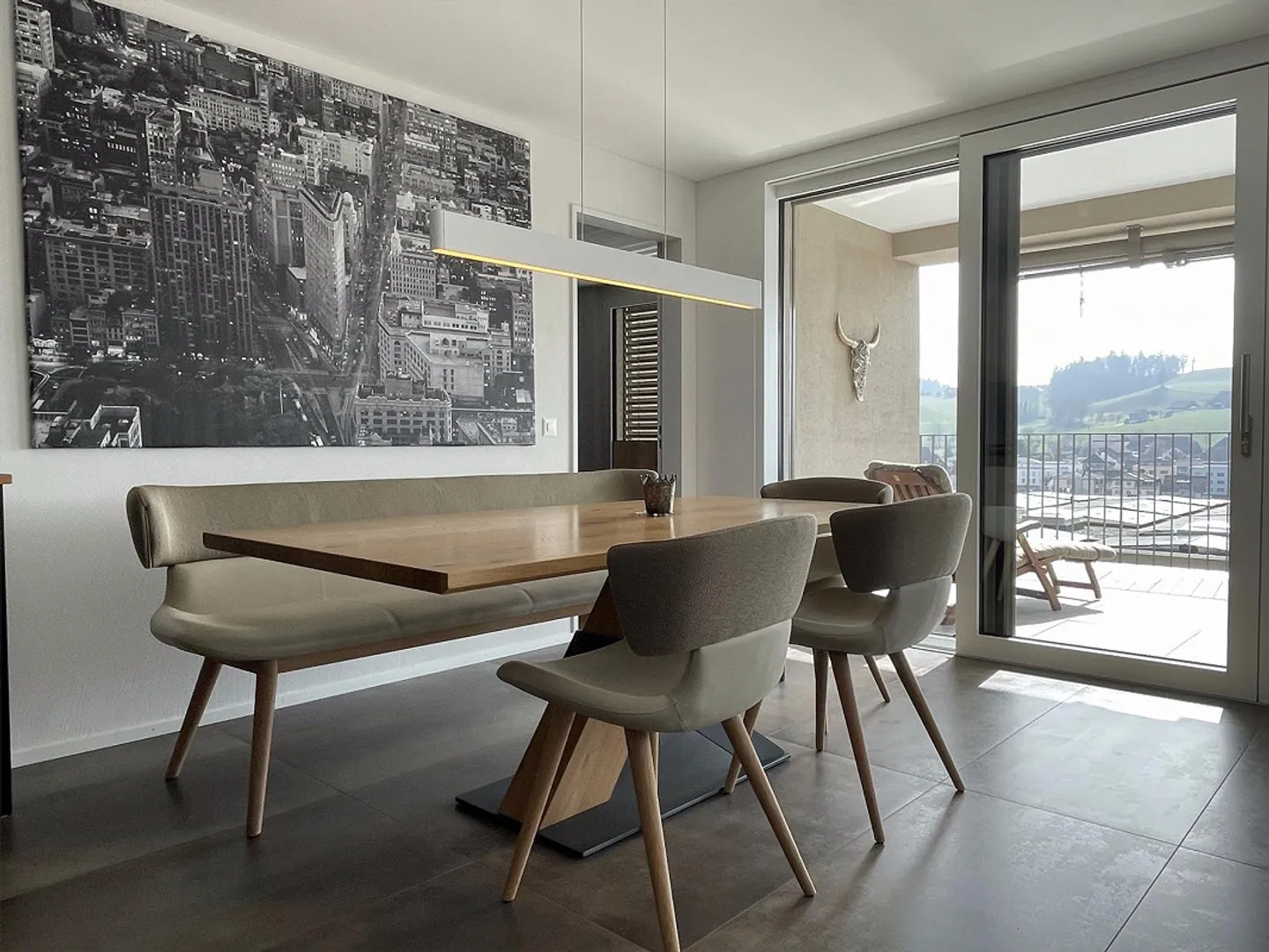 Sustainable 3.5 Room Apartment with Emmental View - Photo 2 of 13