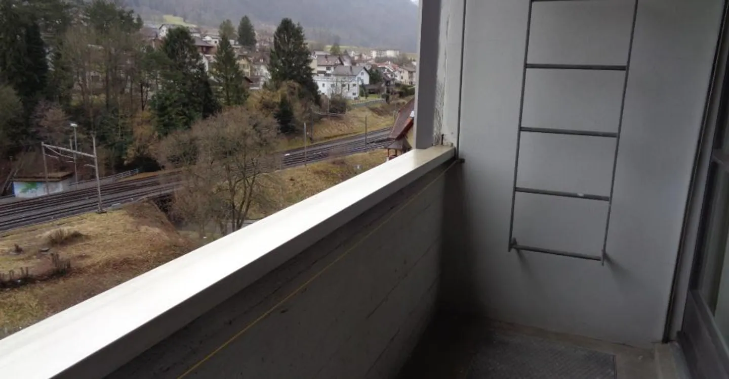 Modernes Apartment mit Balkon - Foto 9 von 12
