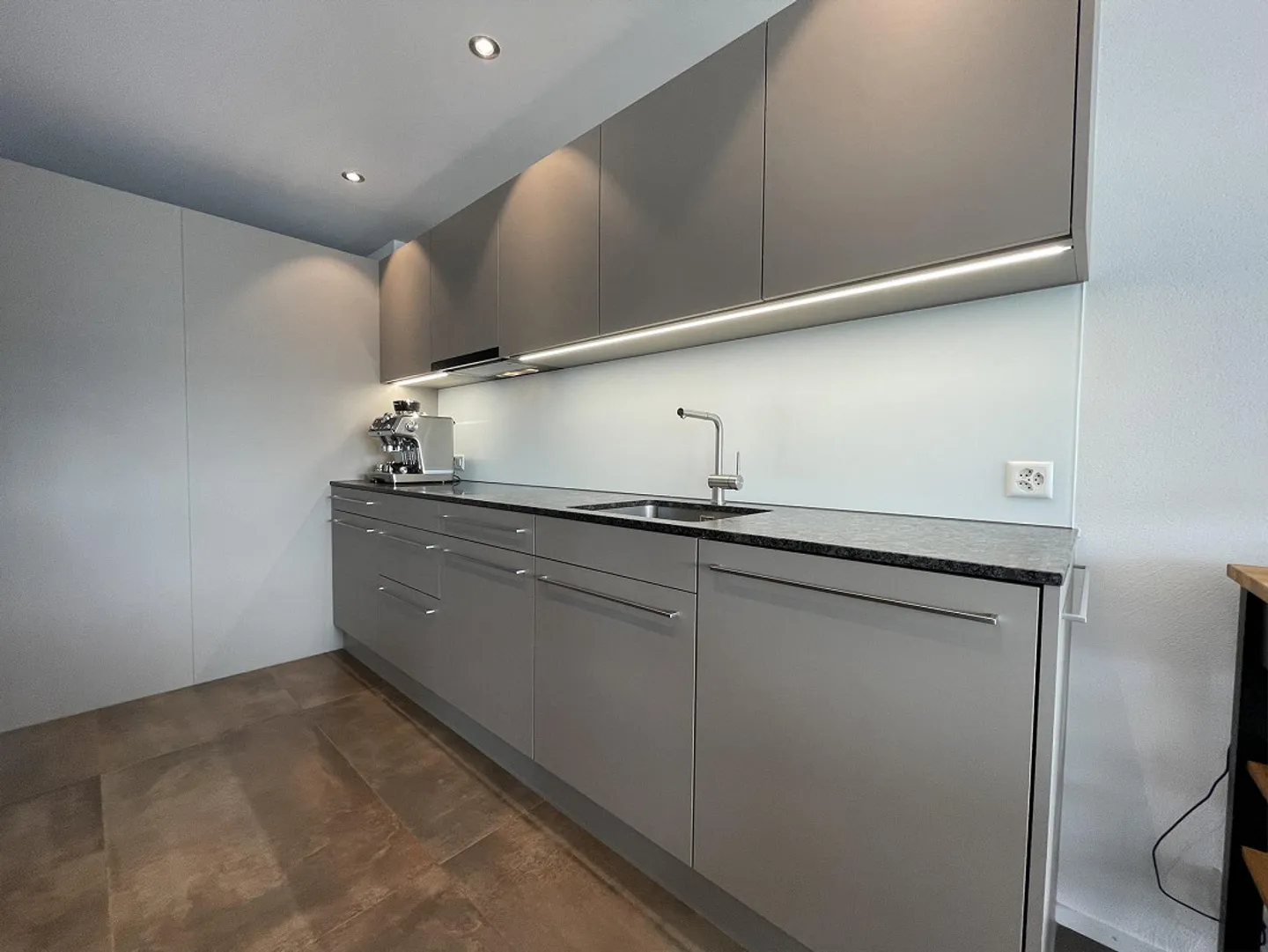 Sustainable 3.5 Room Apartment with Emmental View - Photo 8 of 13