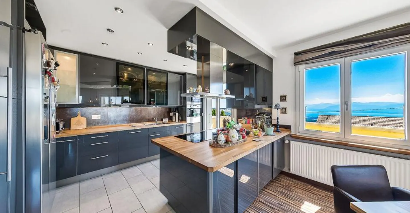 Casa affascinante con vista mozzafiato sul lago e sul Mt-Blanc! - Foto 10 di 12