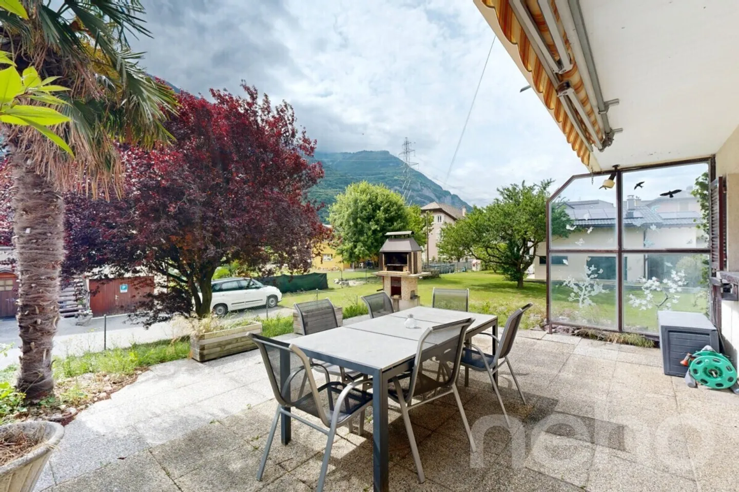 Reihenhaus in ruhiger Lage mit Terrasse und Garage - Foto 2 von 12