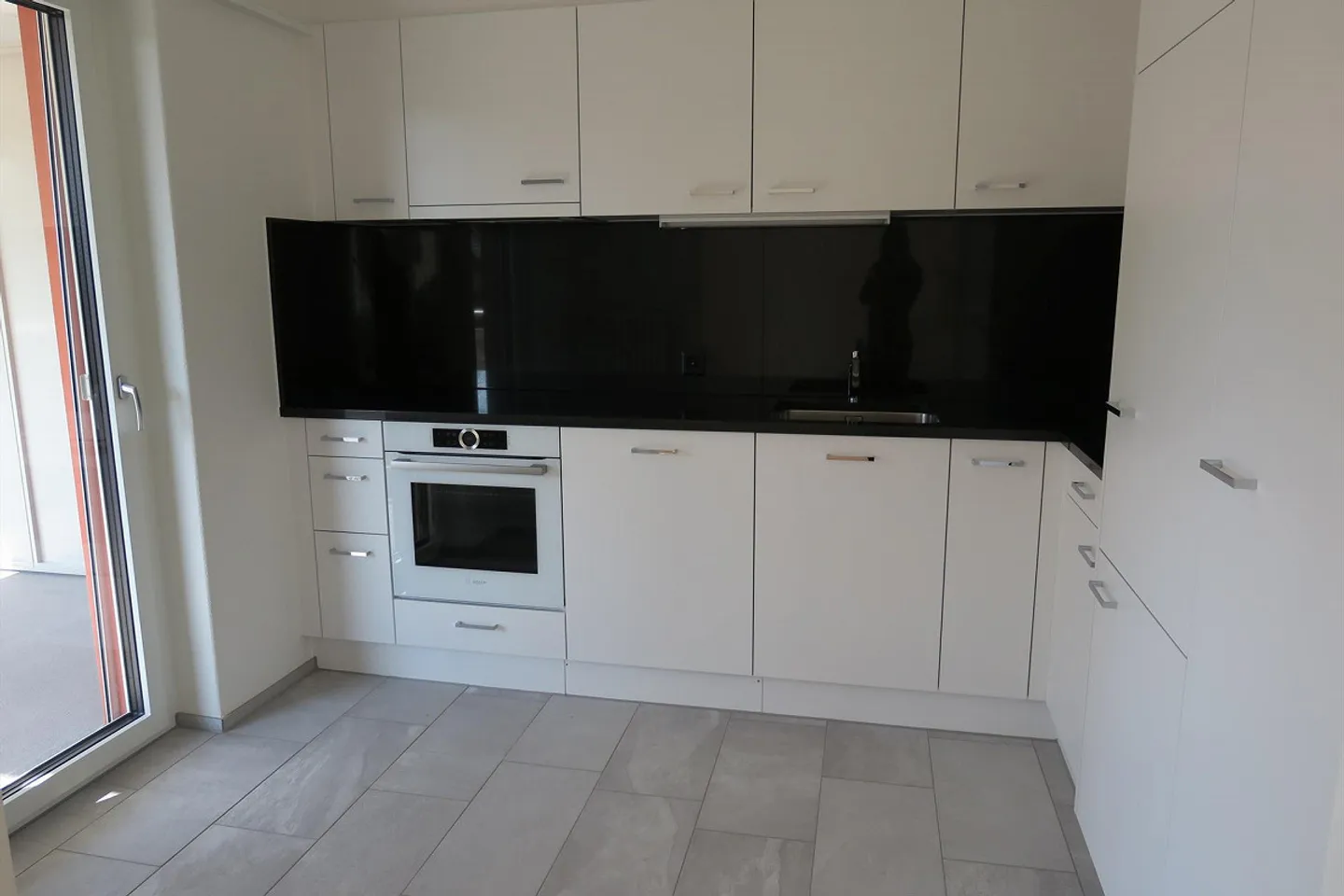 Bright and Central - Photo 2 of 11