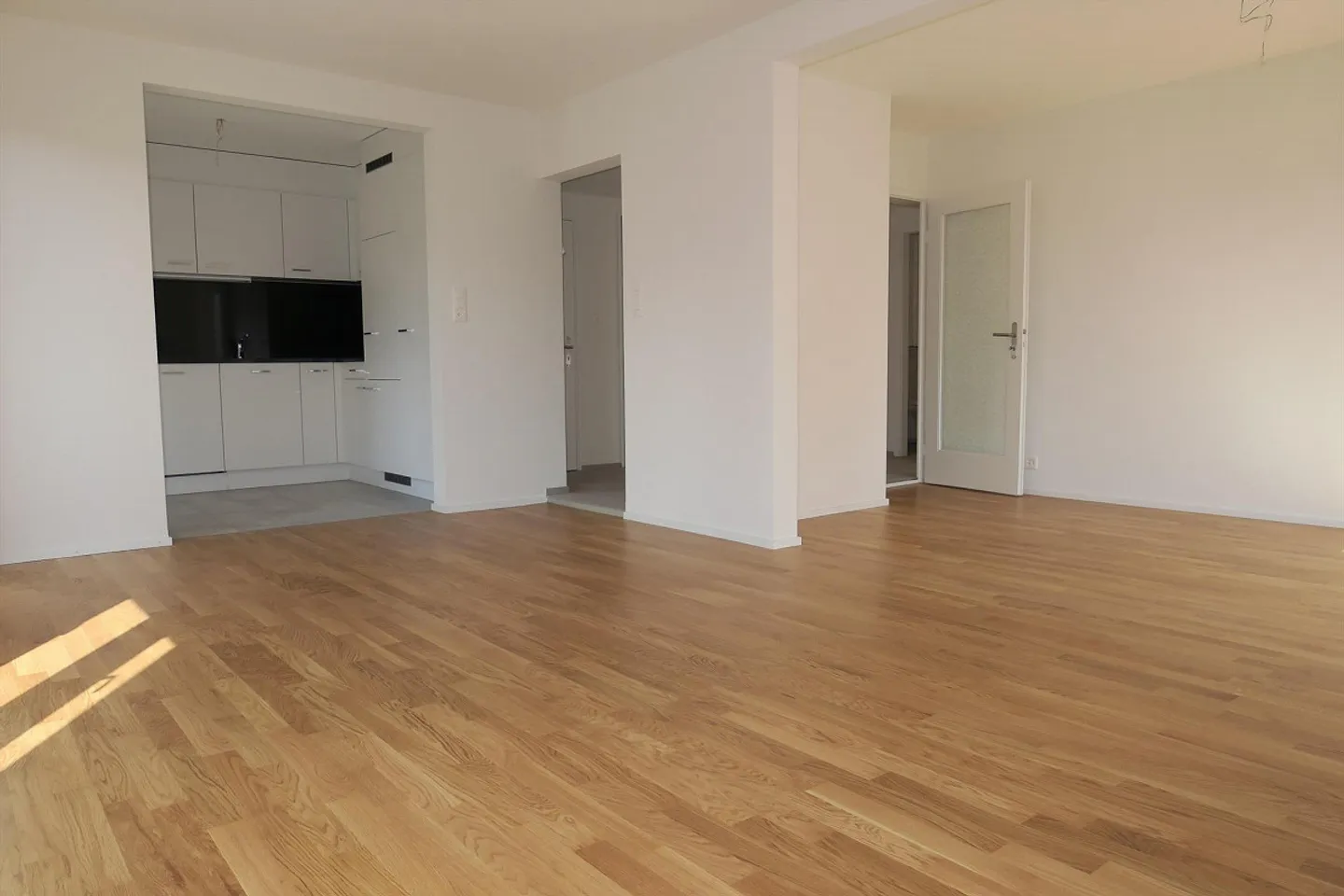 Bright and Central - Photo 3 of 11