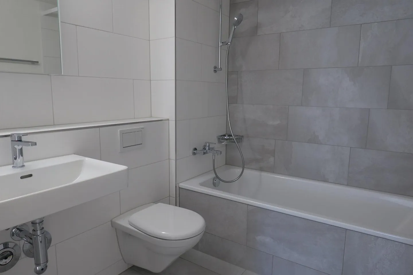 Bright and Central - Photo 8 of 11