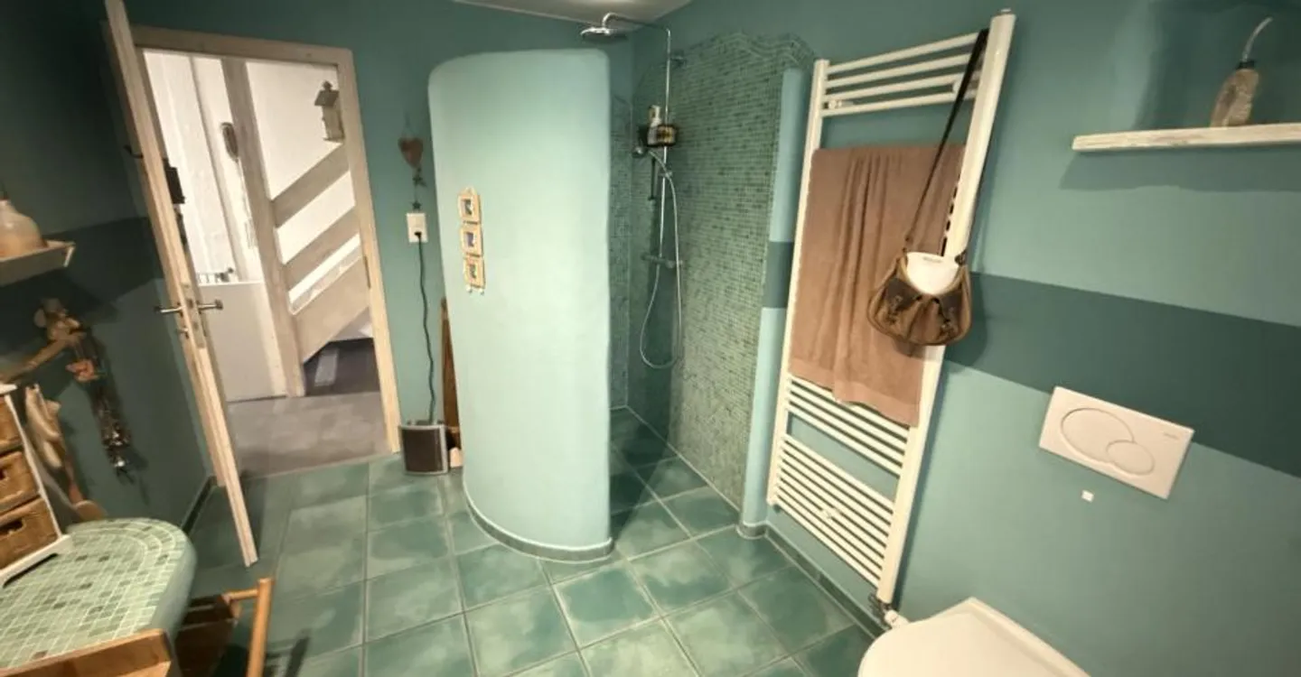 Exclusive Duplex Apartment - Photo 9 of 12