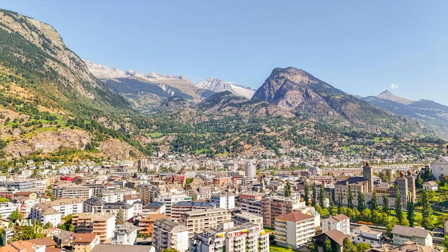 2.5 Room Apartment Renovated - Attic - Photo 12 of 13