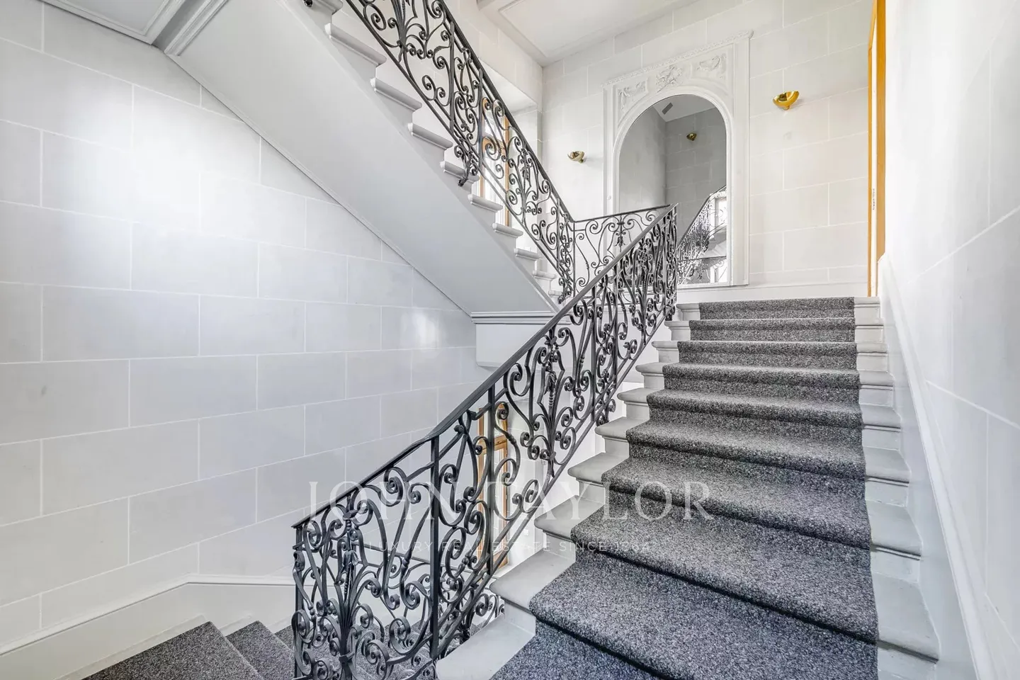 Magnifica proprietà al riparo da sguardi indiscreti - Foto 6 di 14