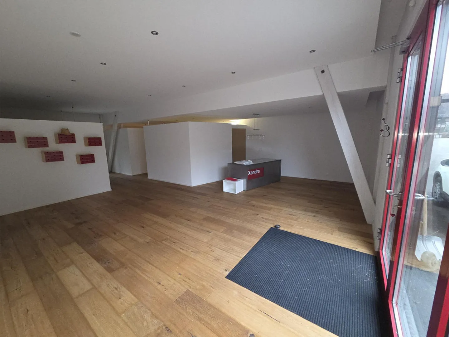 Unique 3-room loft apartment with winter garden & garden - Photo 5 of 11