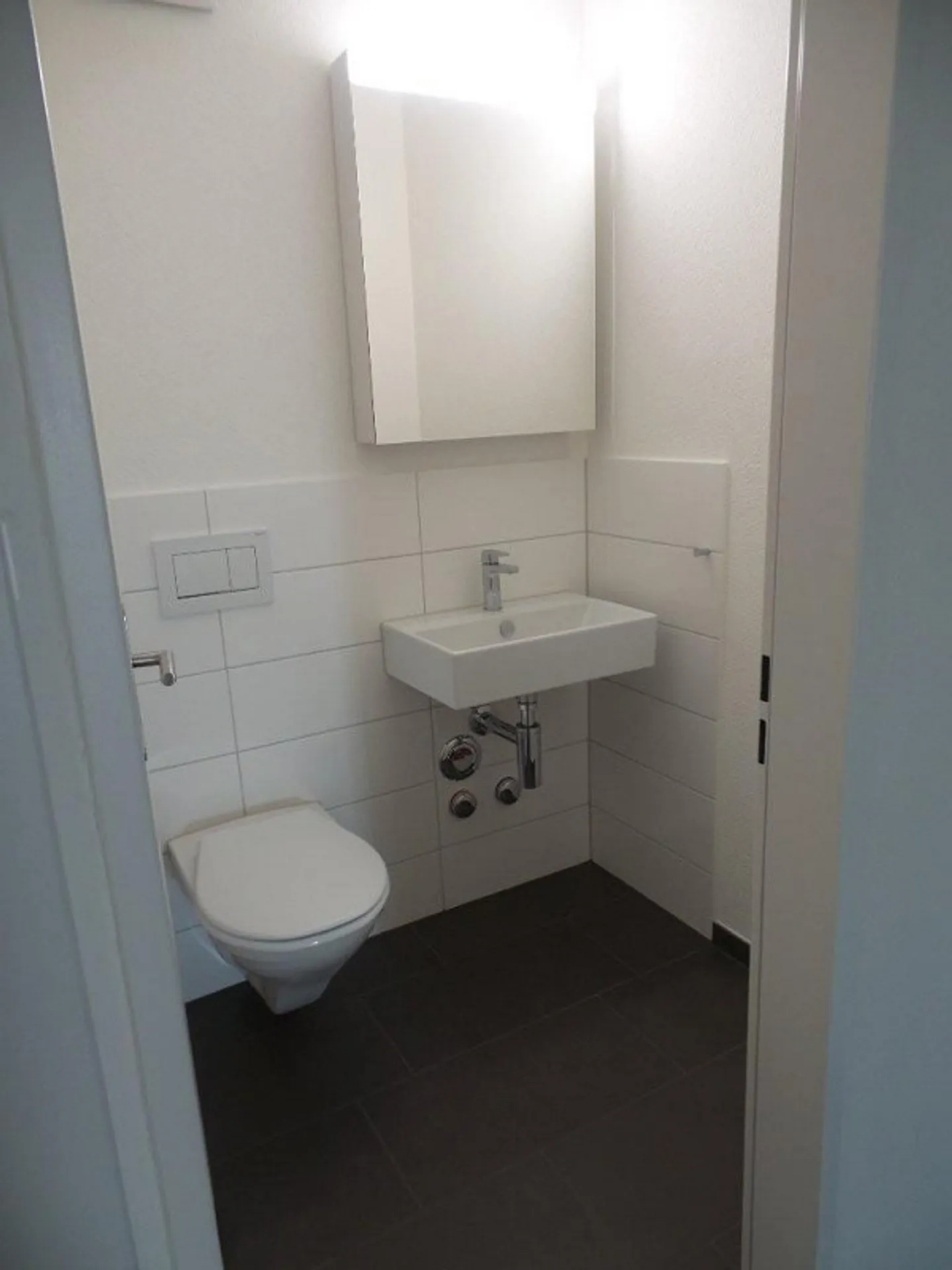 4.5-room penthouse apartment (104 m²) with large terrace - Photo 2 of 12