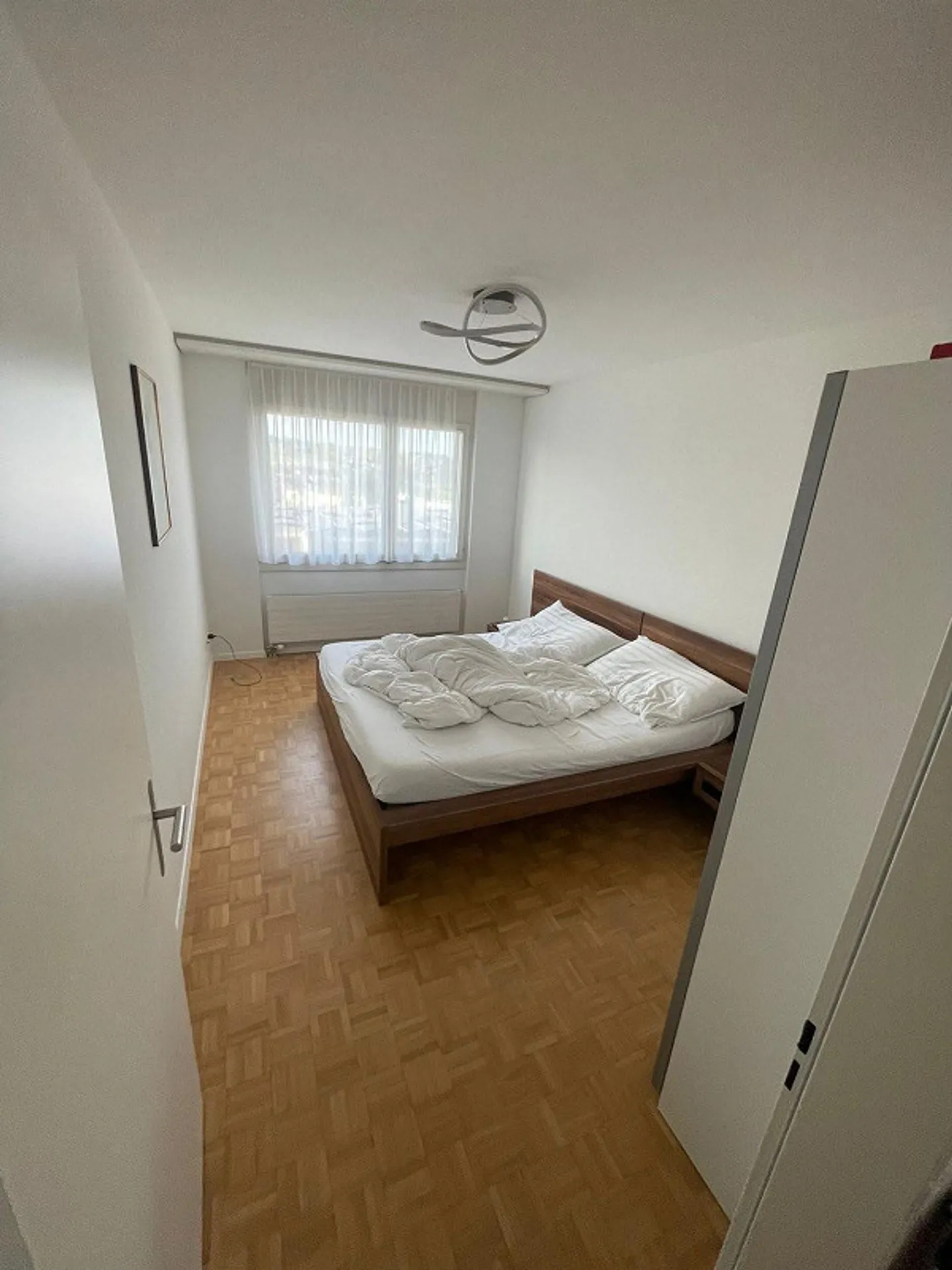 4.5-room penthouse apartment (104 m²) with large terrace - Photo 7 of 12