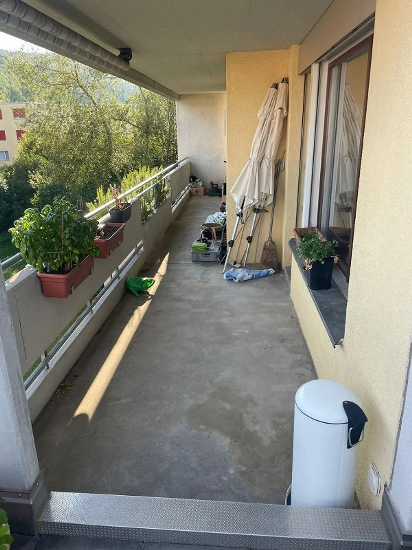 4.5-room penthouse apartment (104 m²) with large terrace - Photo 10 of 12