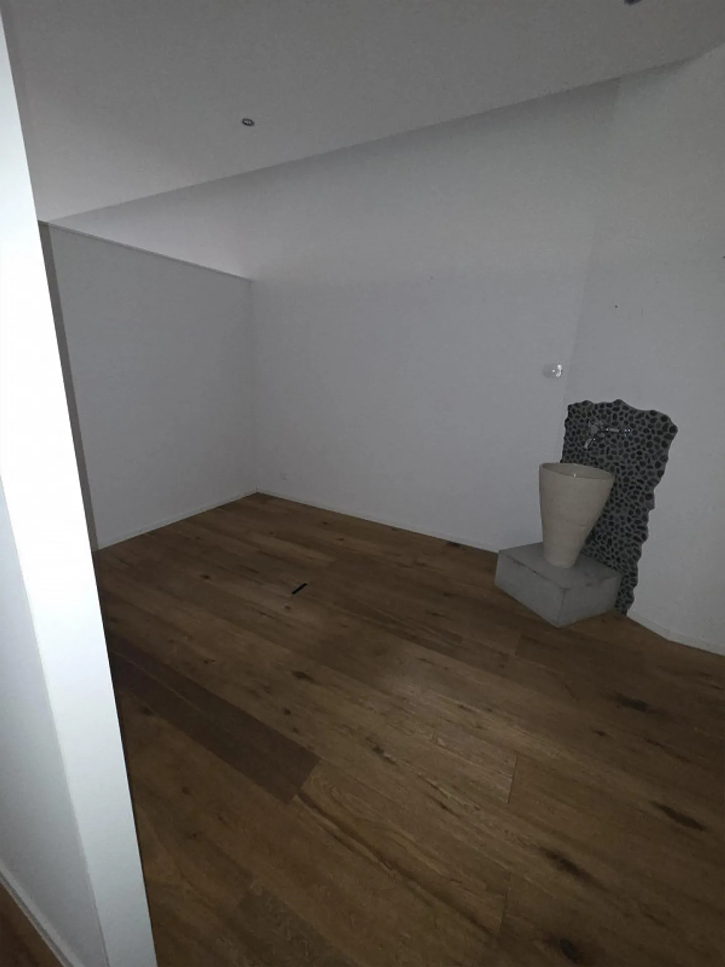 Unique 3-room loft apartment with winter garden & garden - Photo 7 of 11