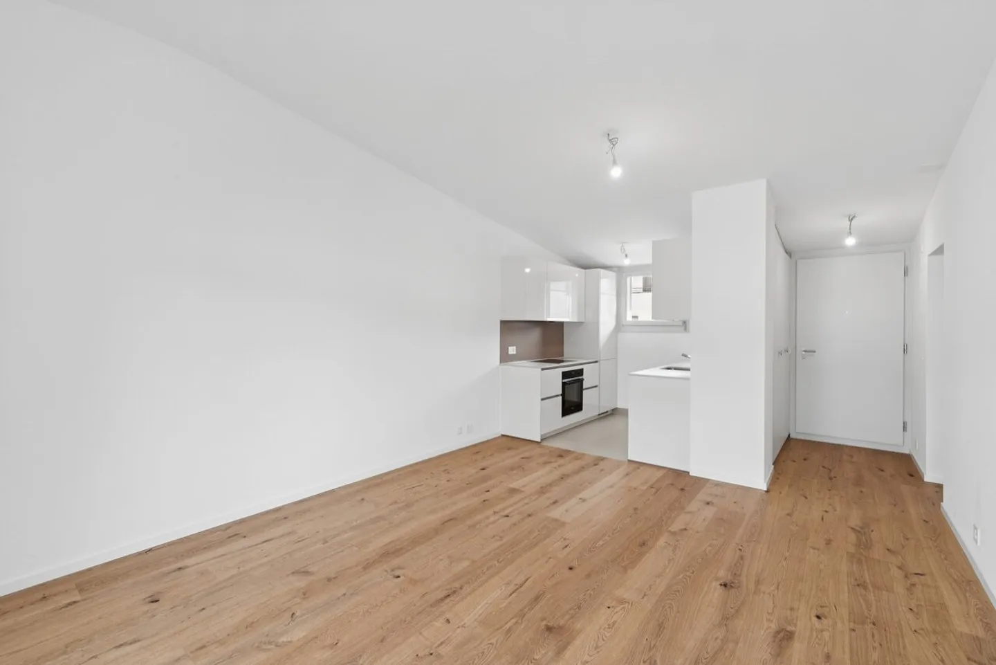 Zona residenziale di alta qualità, vicino a tutti i servizi - Foto 3 di 10