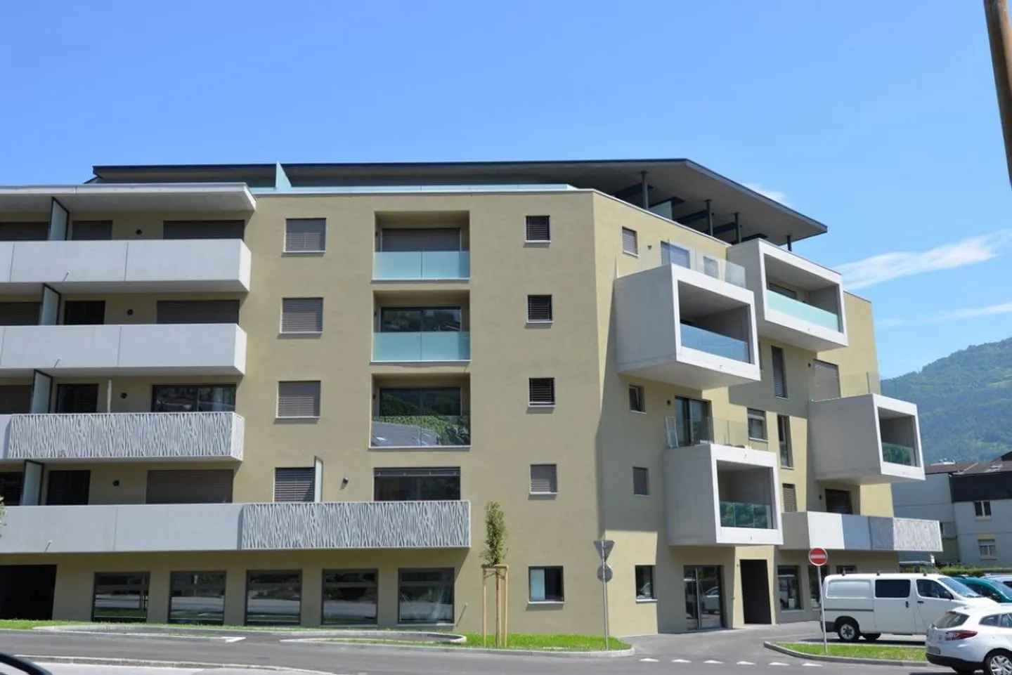 Appartement Charmant à Sion - Photo 1 sur 7