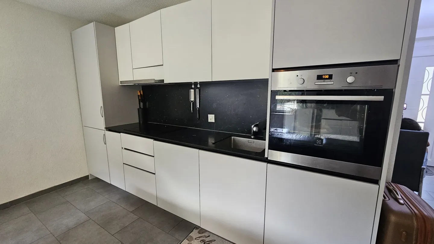 Charmant Appartement 4.5 pièces - Photo 2 sur 12