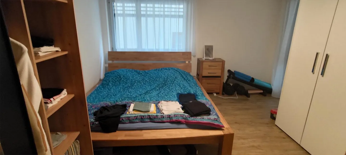 Moderne, grosse 3.5 Zimmer-Wohnung im Zentrum von Schwyz - Foto 7 di 10