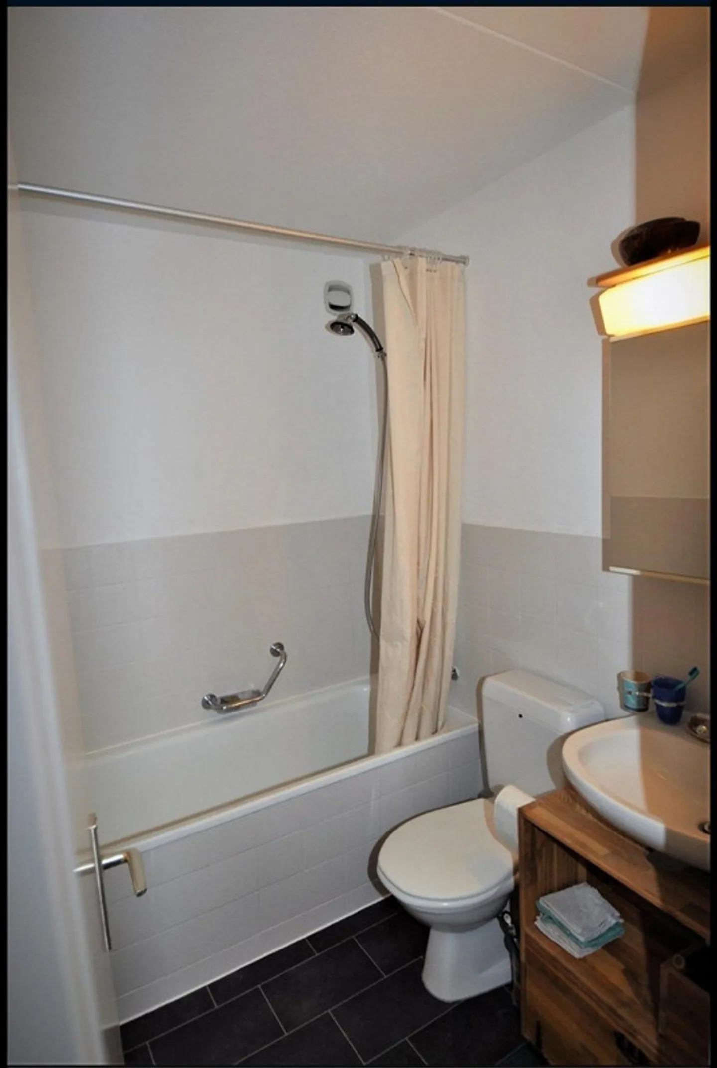 Appartement de 2 pièces à louer à Hausen am Albis - Photo 4 sur 7