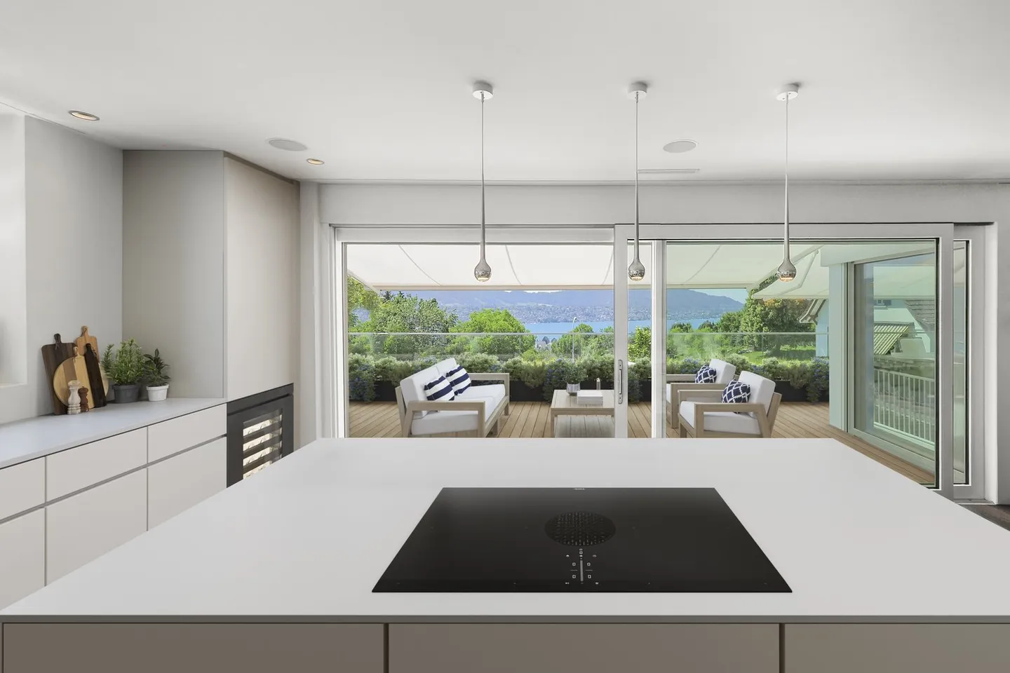 Unique 4.5-Room Penthouse Apartment with Stunning Lake View, Sun Terrace and Private Pool Area - Photo 2 of 8