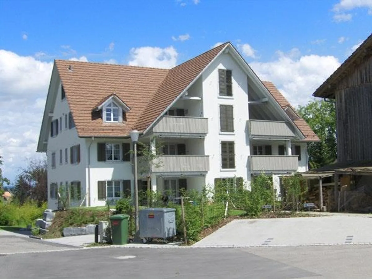 Appartement moderne au rez-de-chaussée avec patio et zone de loisirs à ... - Photo 1 sur 7