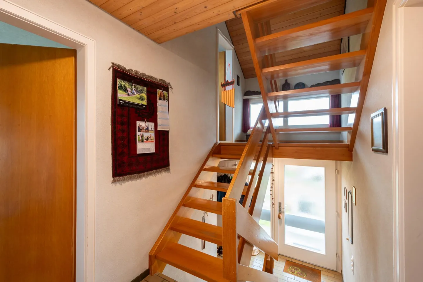 Maison individuelle compacte avec grand jardin - Photo 11 sur 16