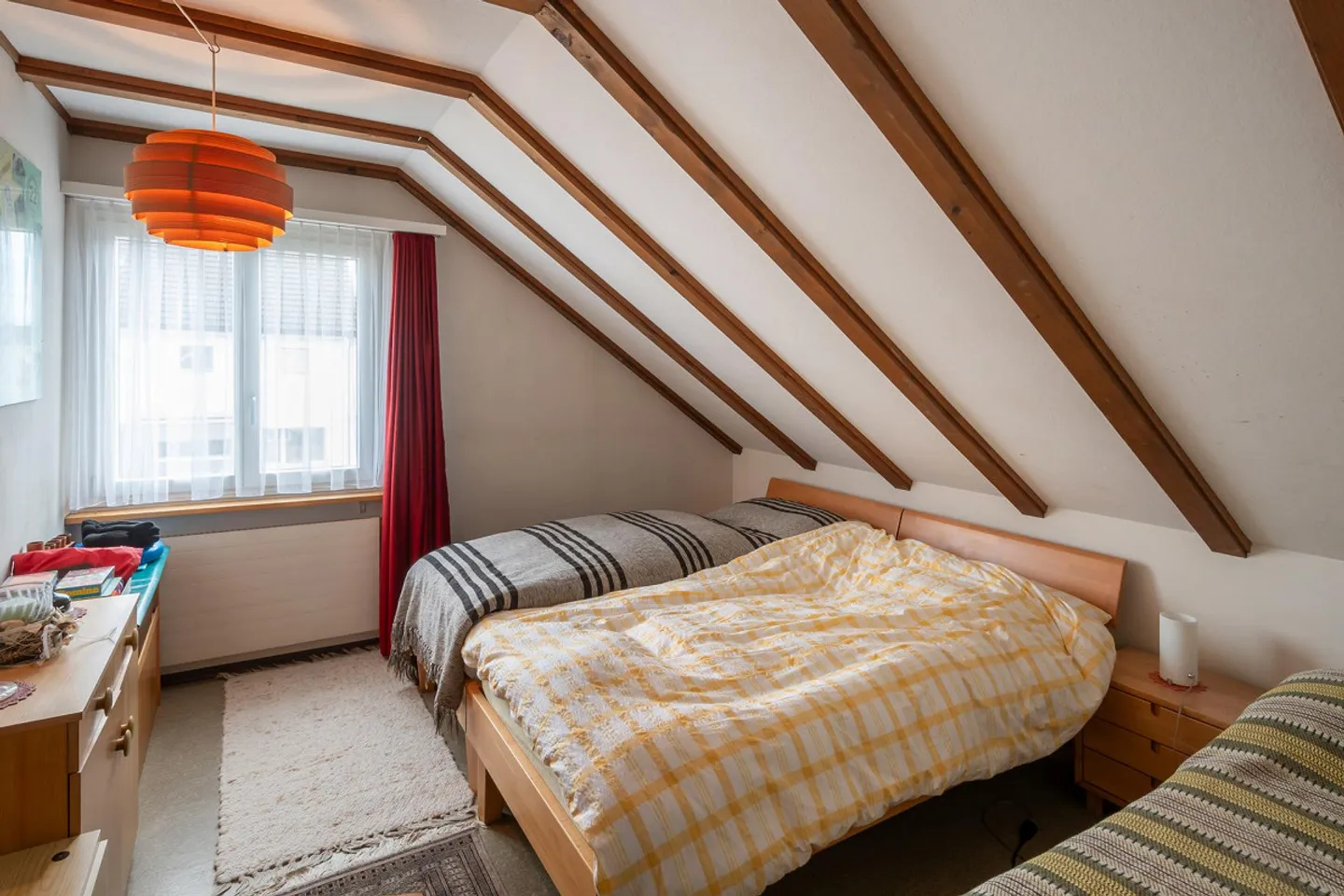 Maison individuelle compacte avec grand jardin - Photo 14 sur 16