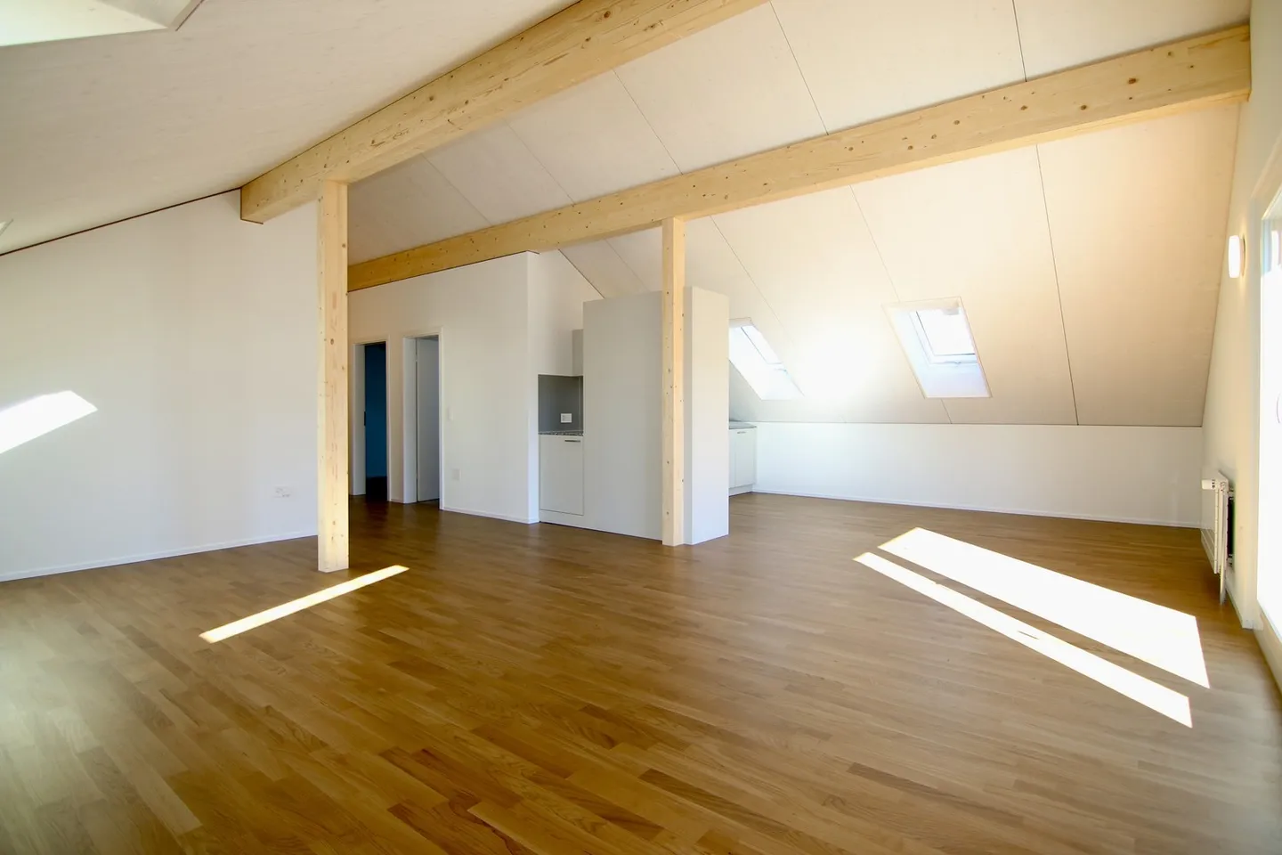 First occupancy - 3.5-room penthouse apartment for rent - Photo 2 of 5