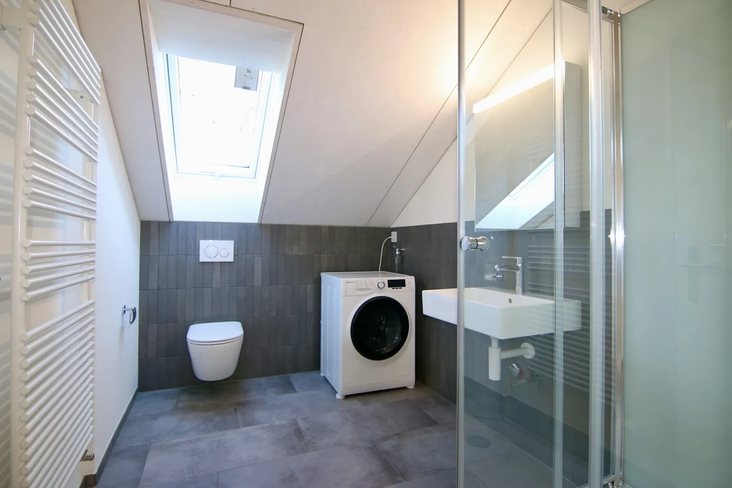 First occupancy - 3.5-room penthouse apartment for rent - Photo 3 of 5