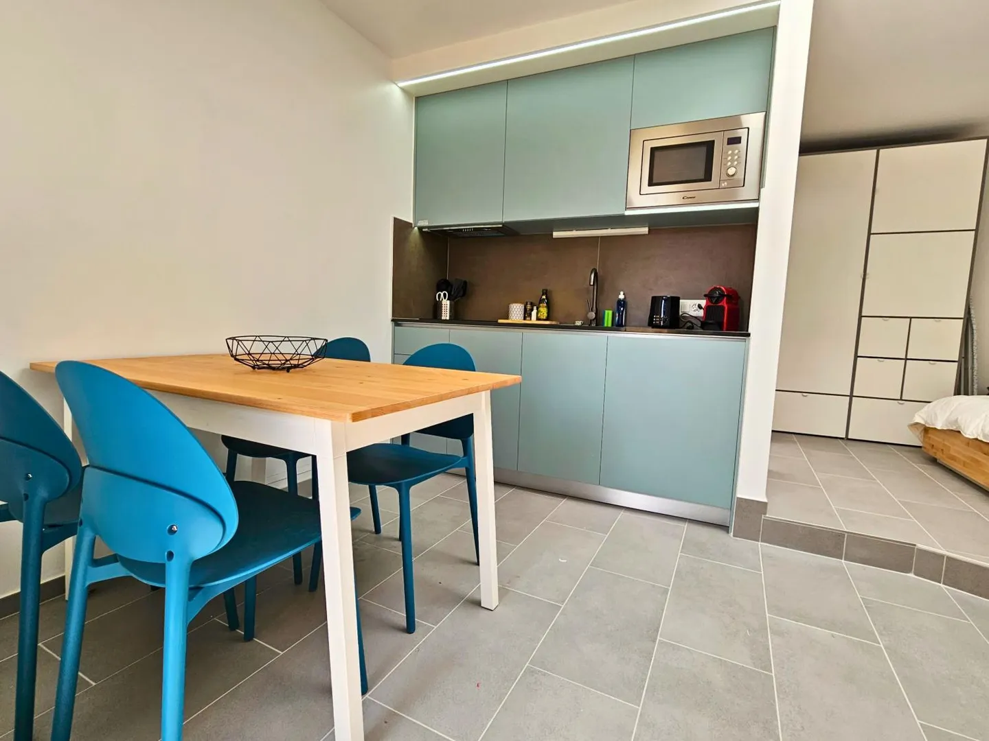 Apartment - Photo 1 of 8