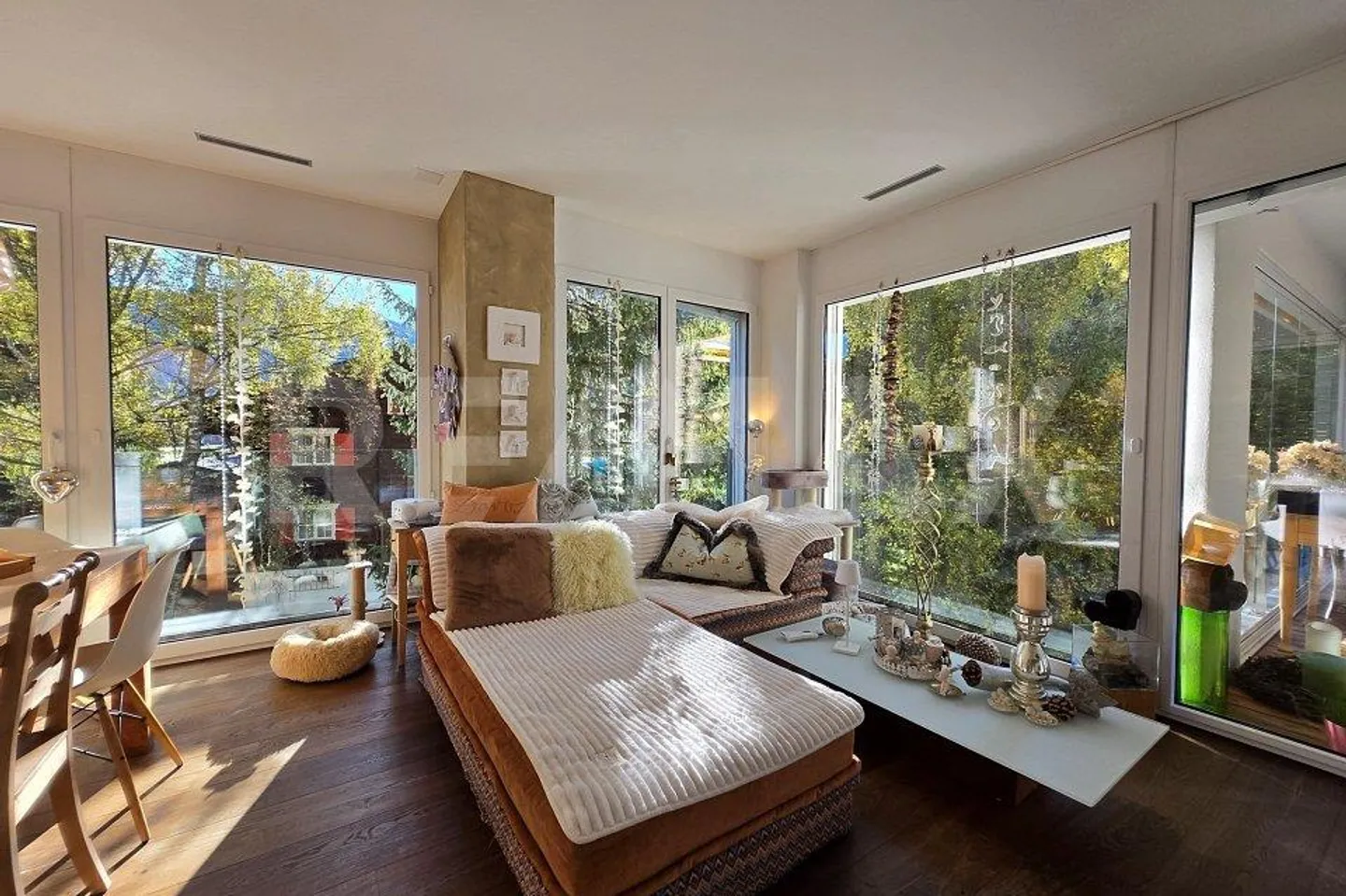 Appartamento moderno di 3,5 locali in posizione tranquilla - Foto 3 di 10