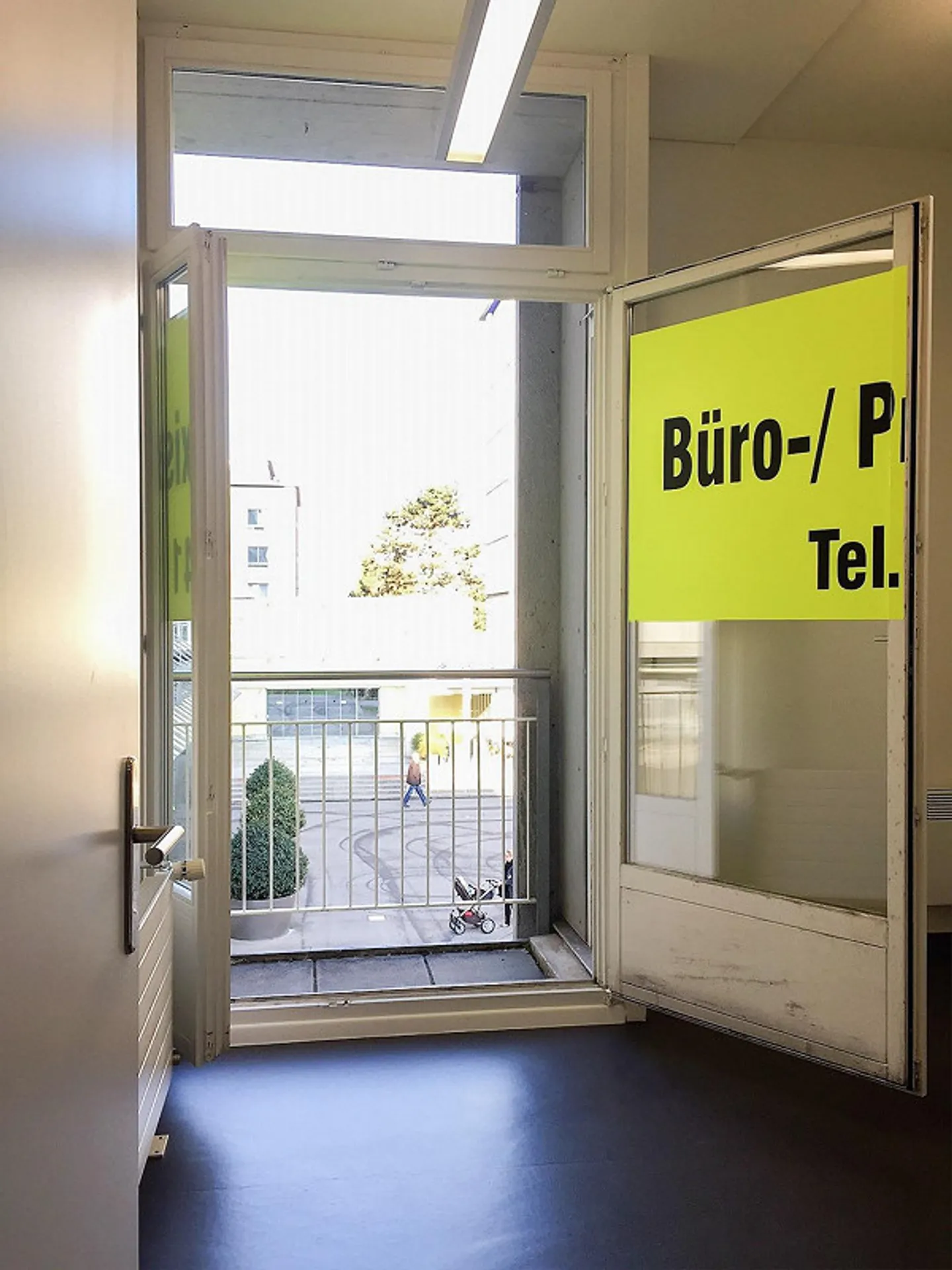 Commercial space for rent in the Ruopigen Center! - Photo 9 of 9